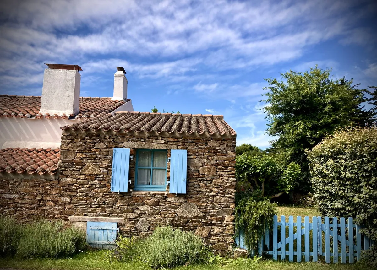 Ouvrir un gîte : démarches, budget et pièges à éviter